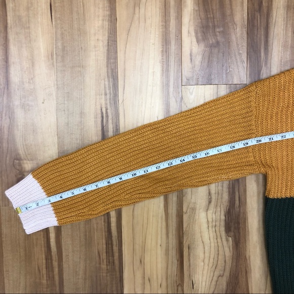 Hem & Thread Color block Crewneck sweater - Picture 11 of 13